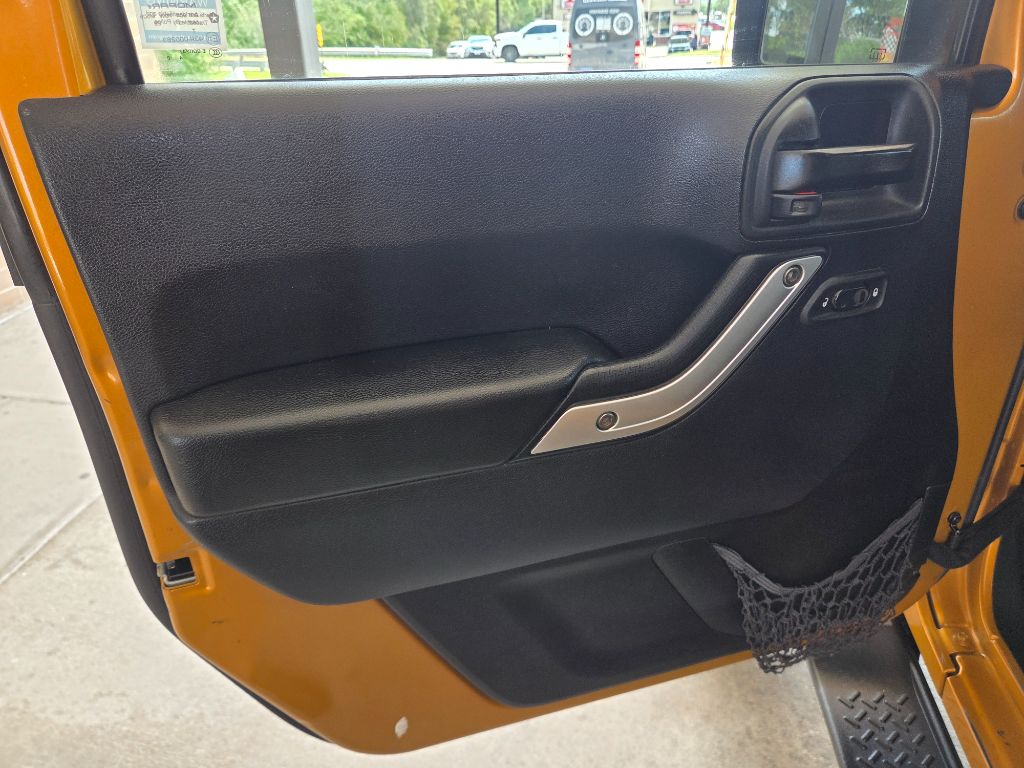 2014 Jeep Wrangler - $14,995