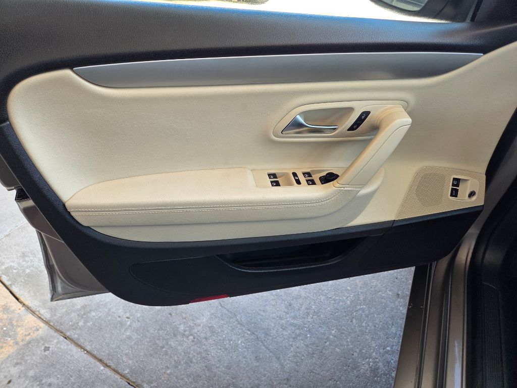 2012 Volkswagen CC - $7,995