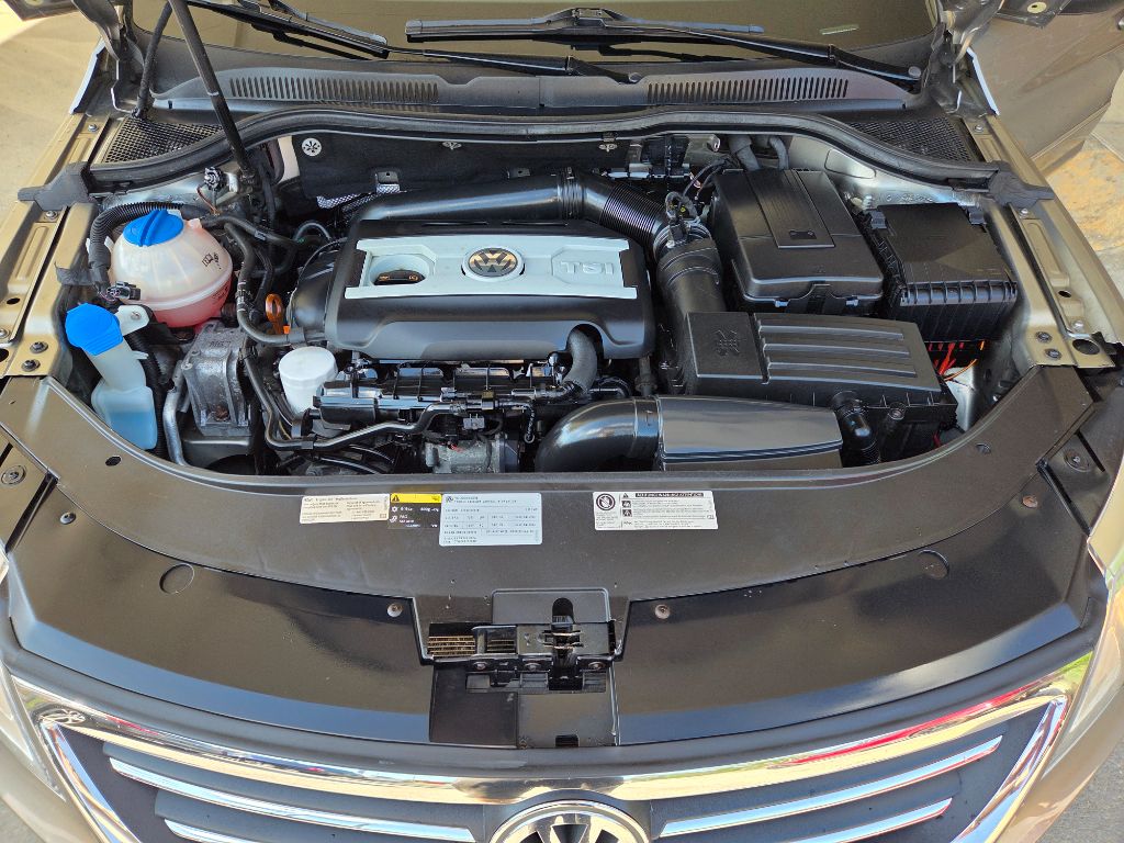 2012 Volkswagen CC - $7,995