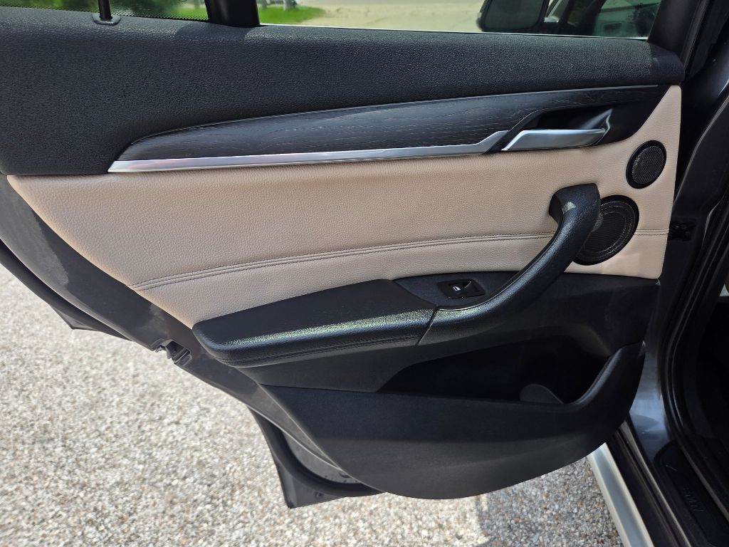 2016 BMW X1 - $9,995