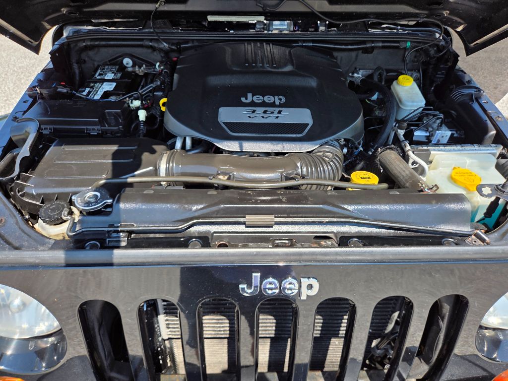 2012 Jeep Wrangler - $15,995