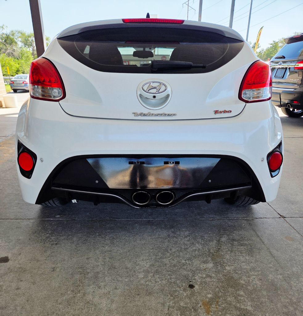 2015 Hyundai Veloster - $7,299