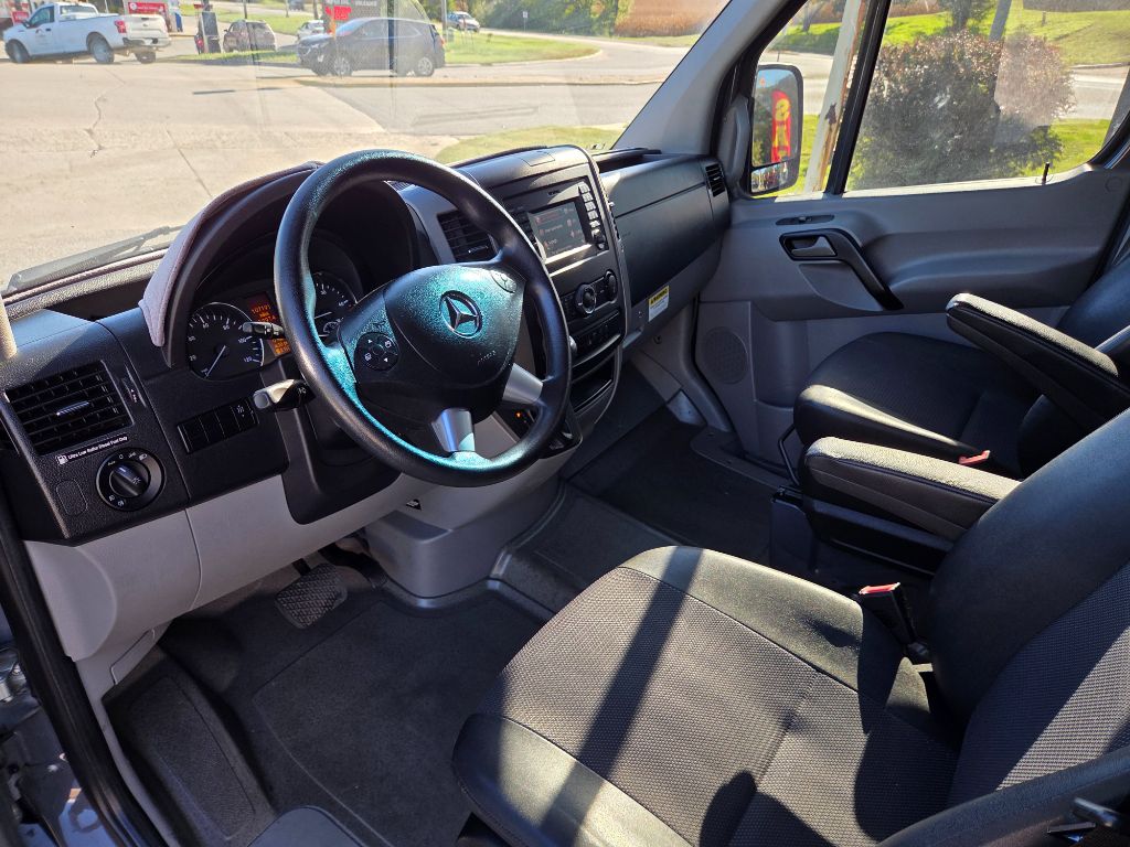2016 Mercedes-Benz Sprinter - $25,900