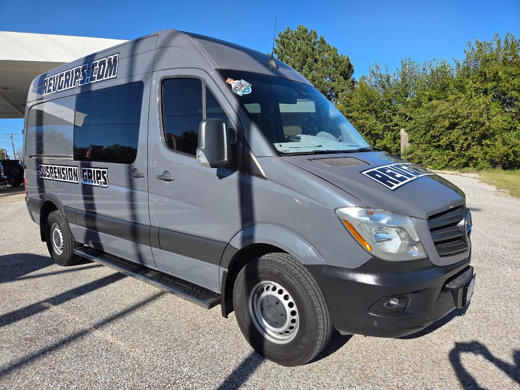 2016 Mercedes-Benz Sprinter - $25,900