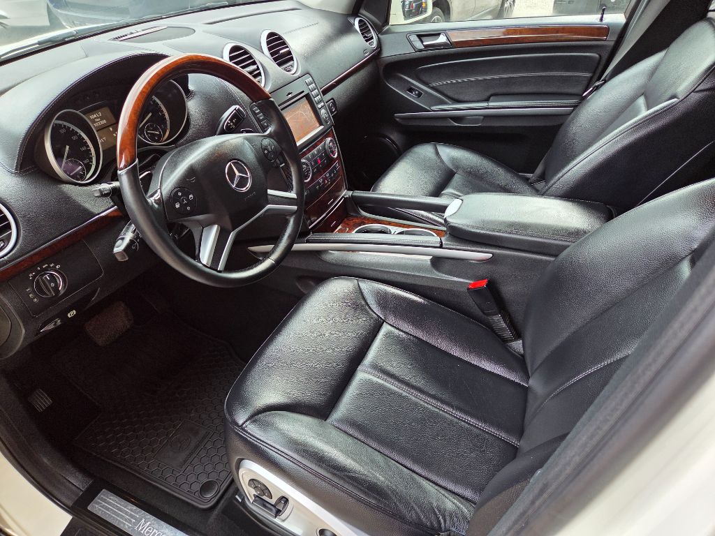 2011 Mercedes-Benz GL Class - $9,995