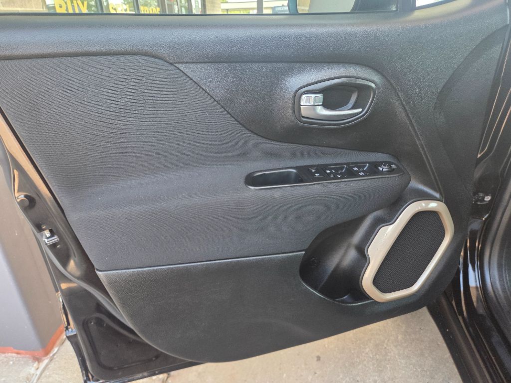 2016 Jeep Renegade - $8,995