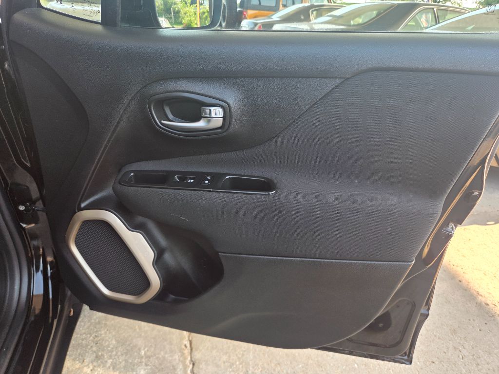2016 Jeep Renegade - $8,995