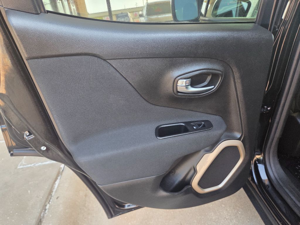 2016 Jeep Renegade - $8,995