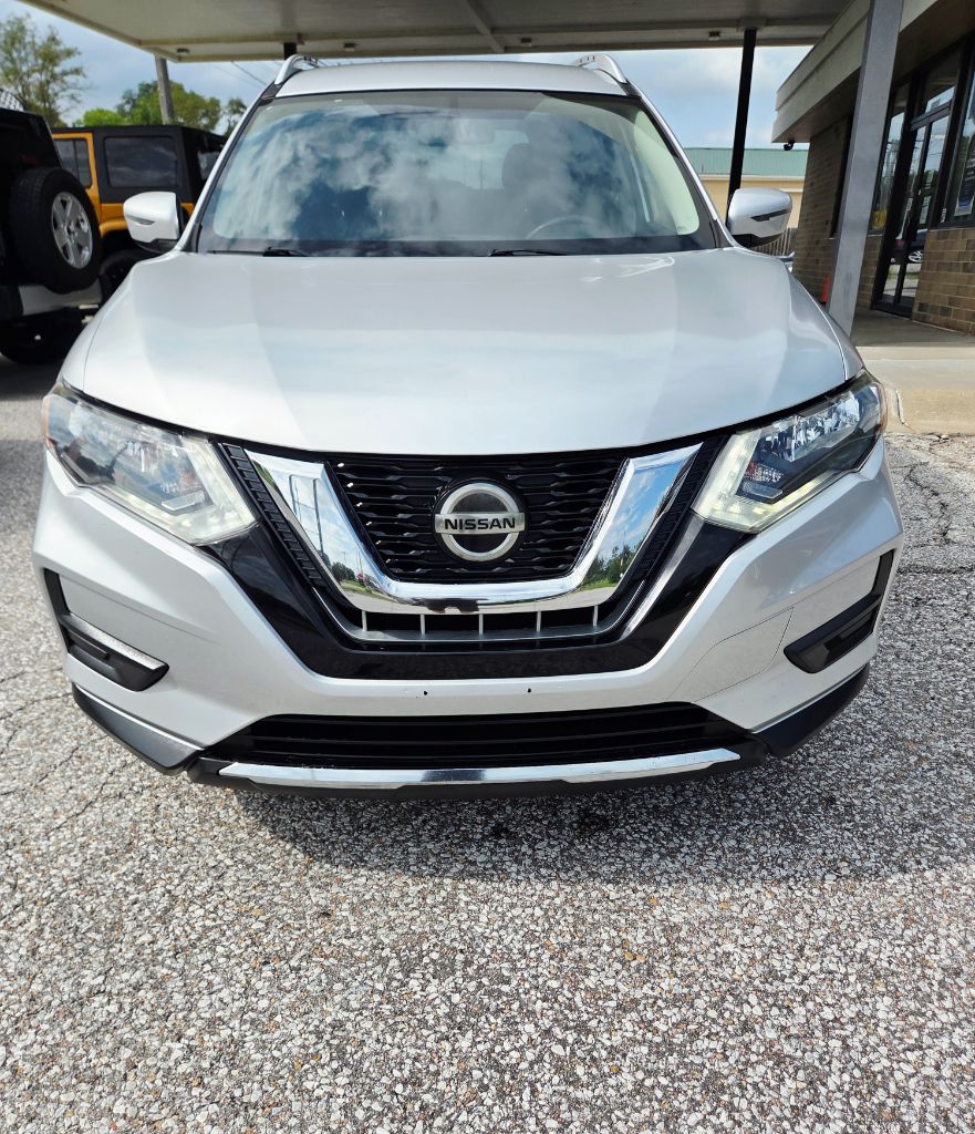 2018 Nissan Rogue - $10,400