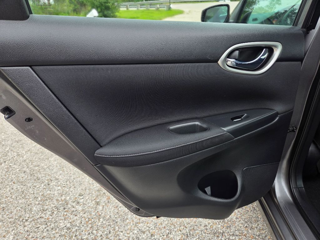 2015 Nissan Sentra - $6,995