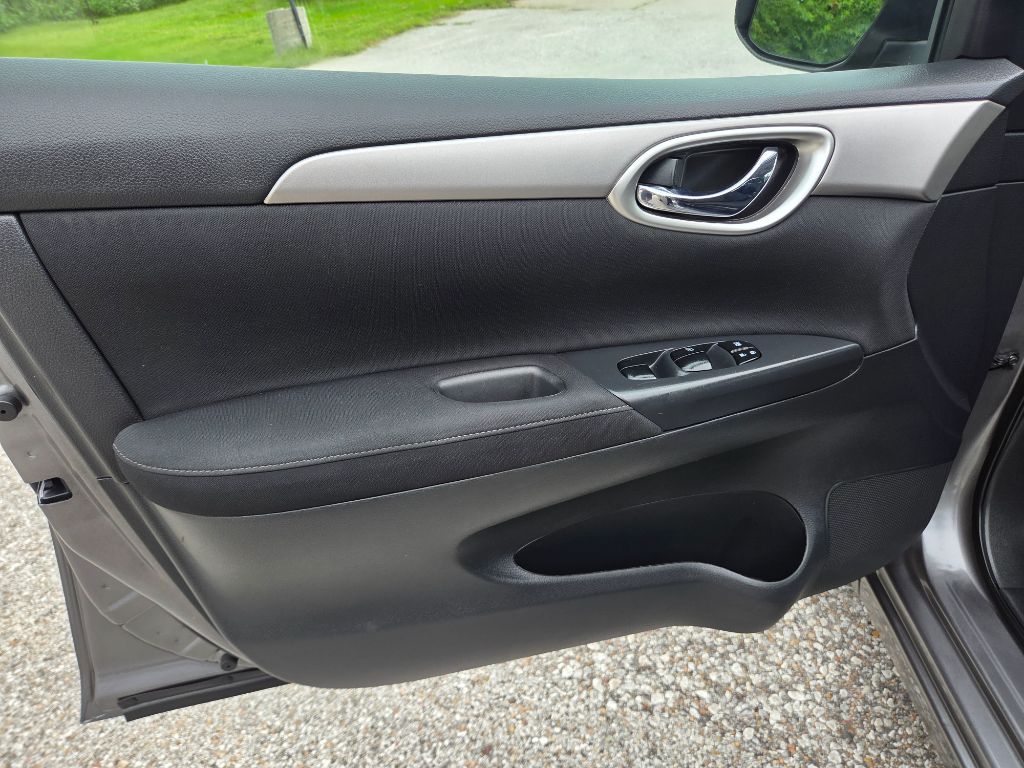 2015 Nissan Sentra - $6,995