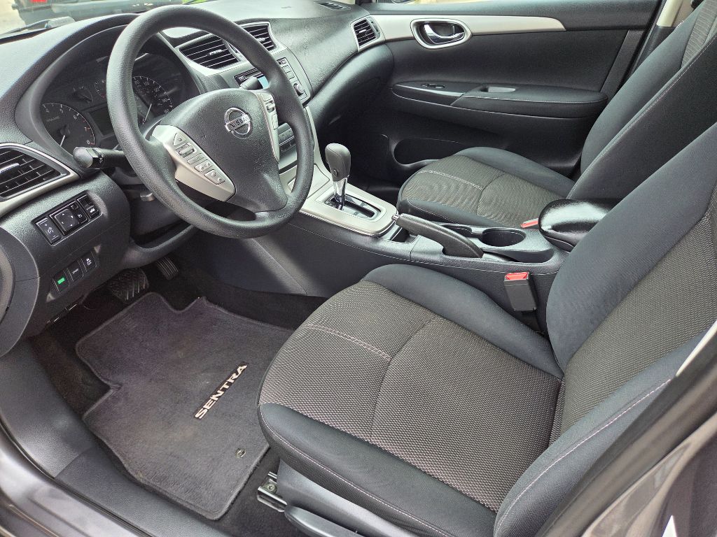2015 Nissan Sentra - $6,995