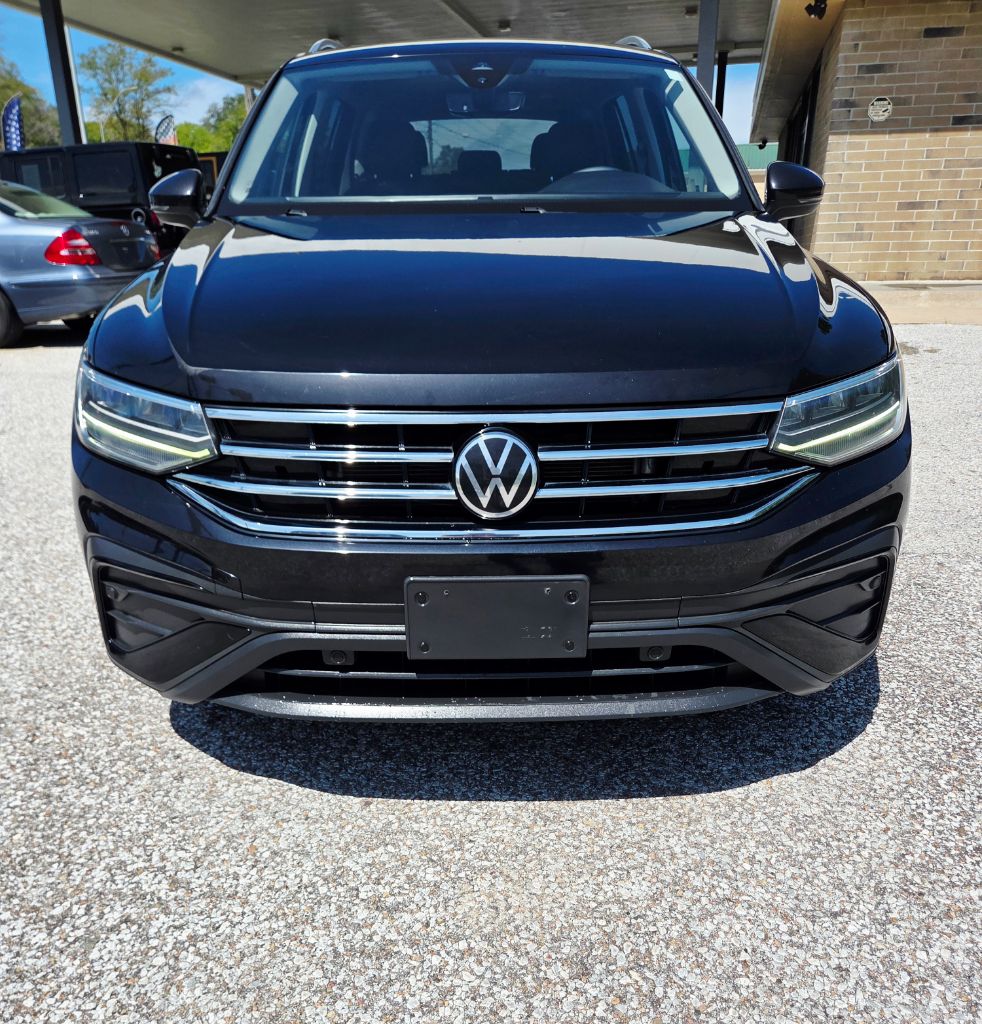 2022 Volkswagen Tiguan - $18,995