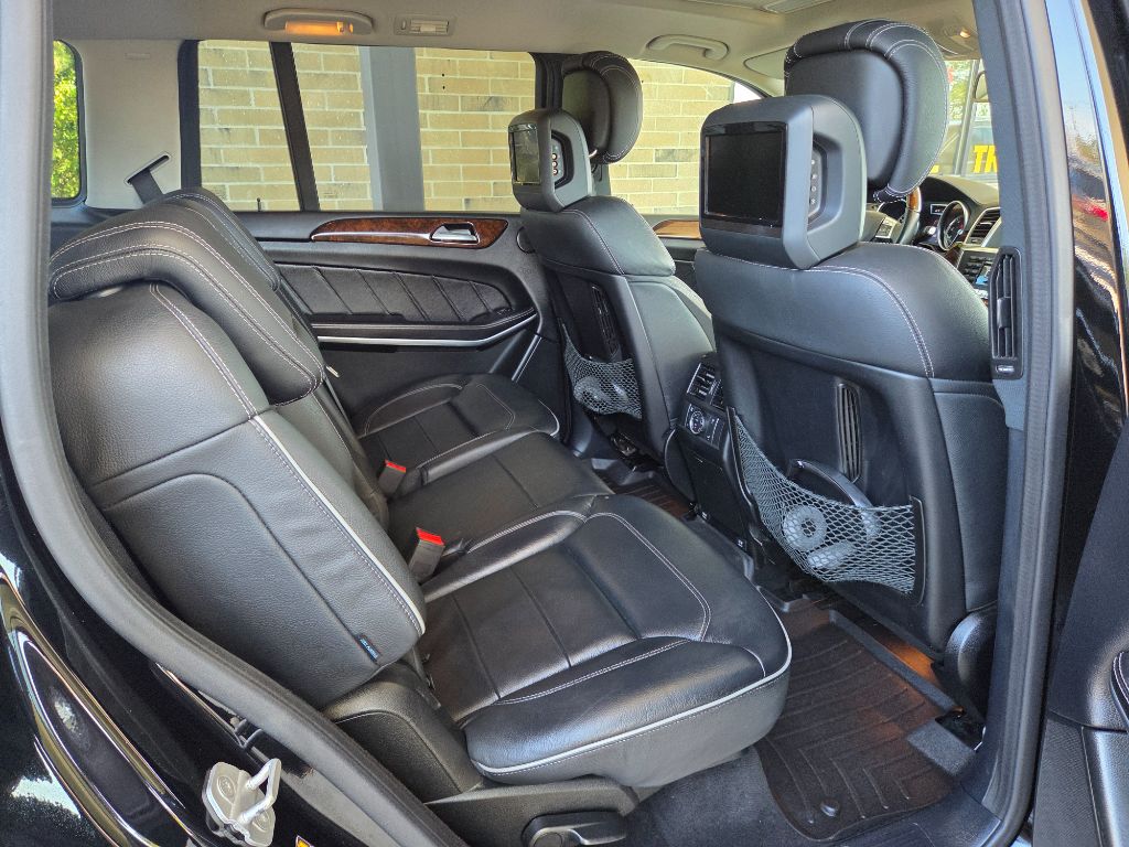 2013 Mercedes-Benz GL-Class - $15,995