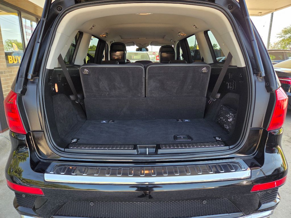 2013 Mercedes-Benz GL-Class - $15,995