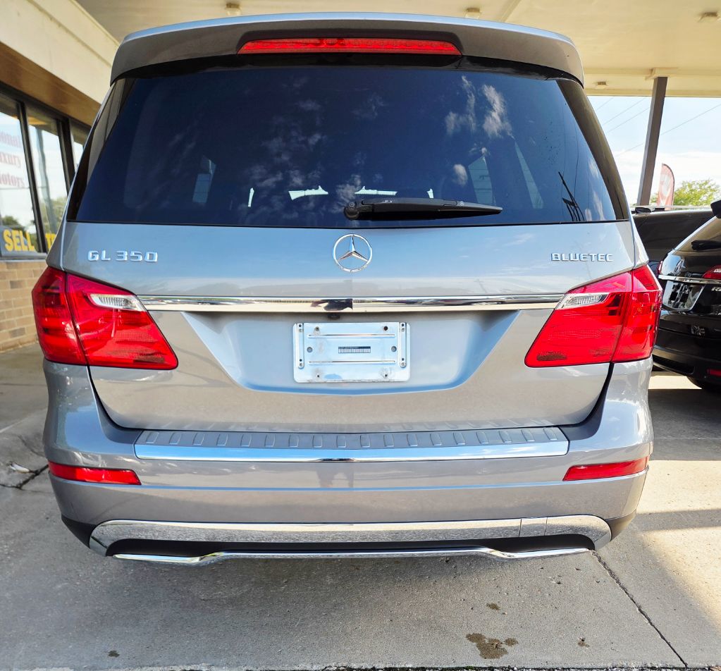 2015 Mercedes-Benz GL-Class - $16,995