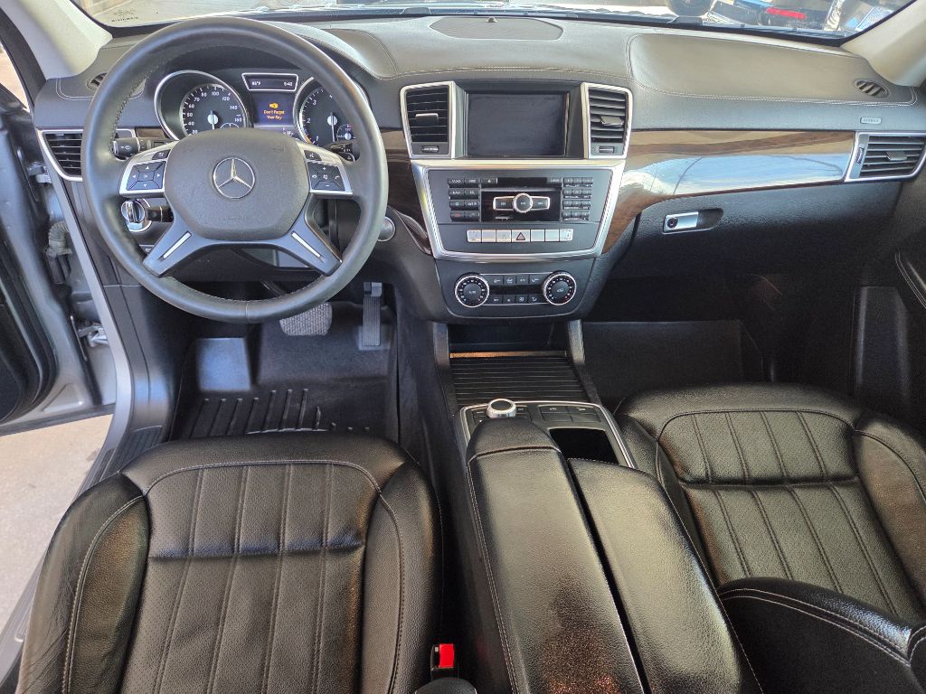 2015 Mercedes-Benz GL-Class - $16,995