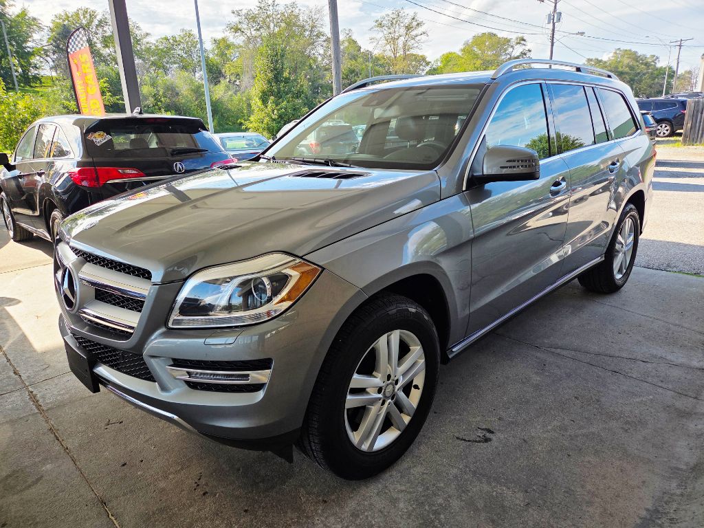 2015 Mercedes-Benz GL-Class - $16,995