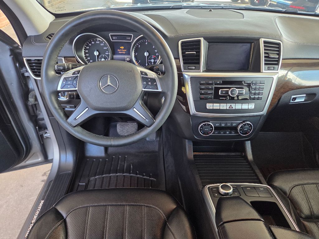 2015 Mercedes-Benz GL-Class - $16,995