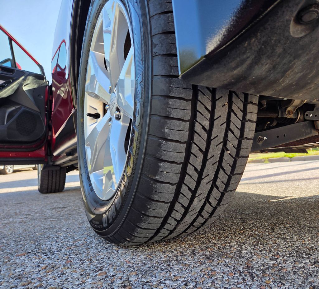 2016 Subaru Forester - $12,999