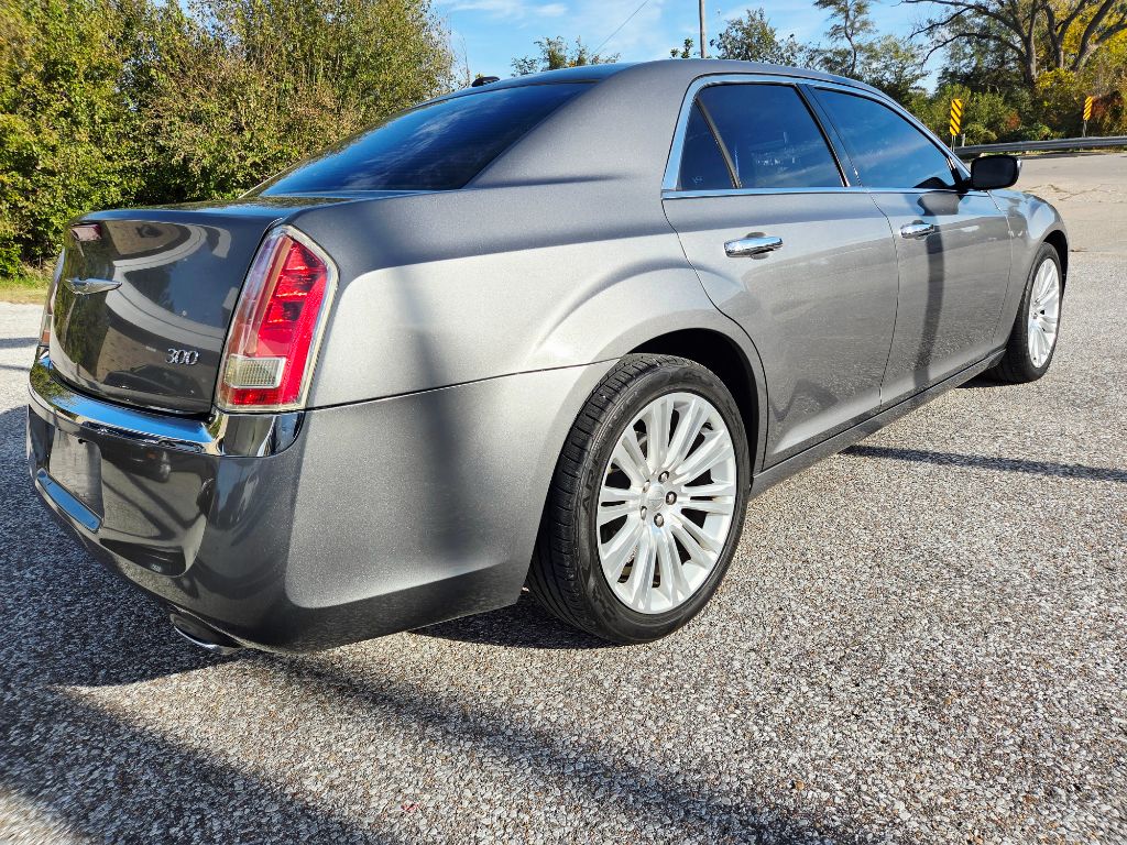 2012 Chrysler 300 - $10,400