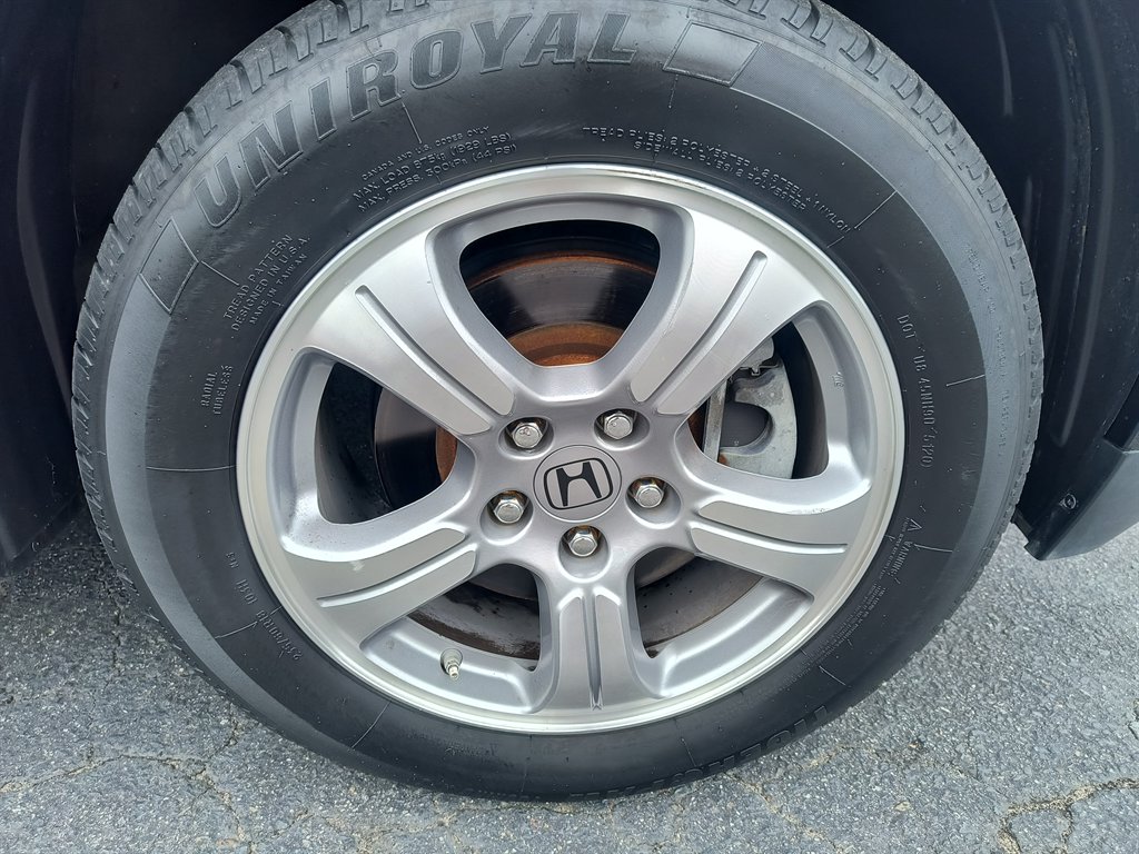 2014 Honda Pilot - $10,999
