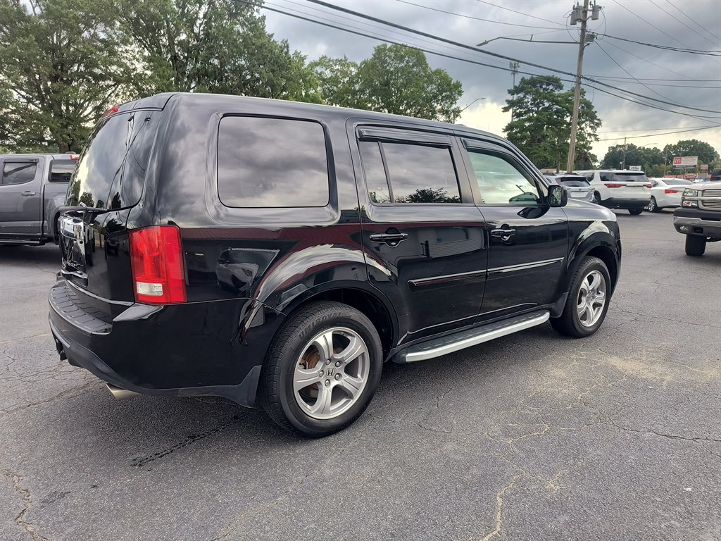 2014 Honda Pilot - $10,999
