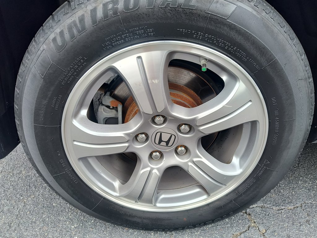 2014 Honda Pilot - $10,999