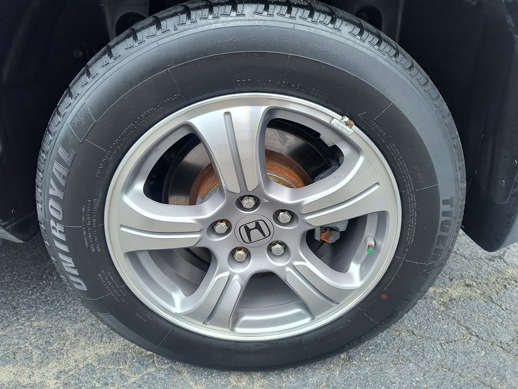 2014 Honda Pilot - $10,999