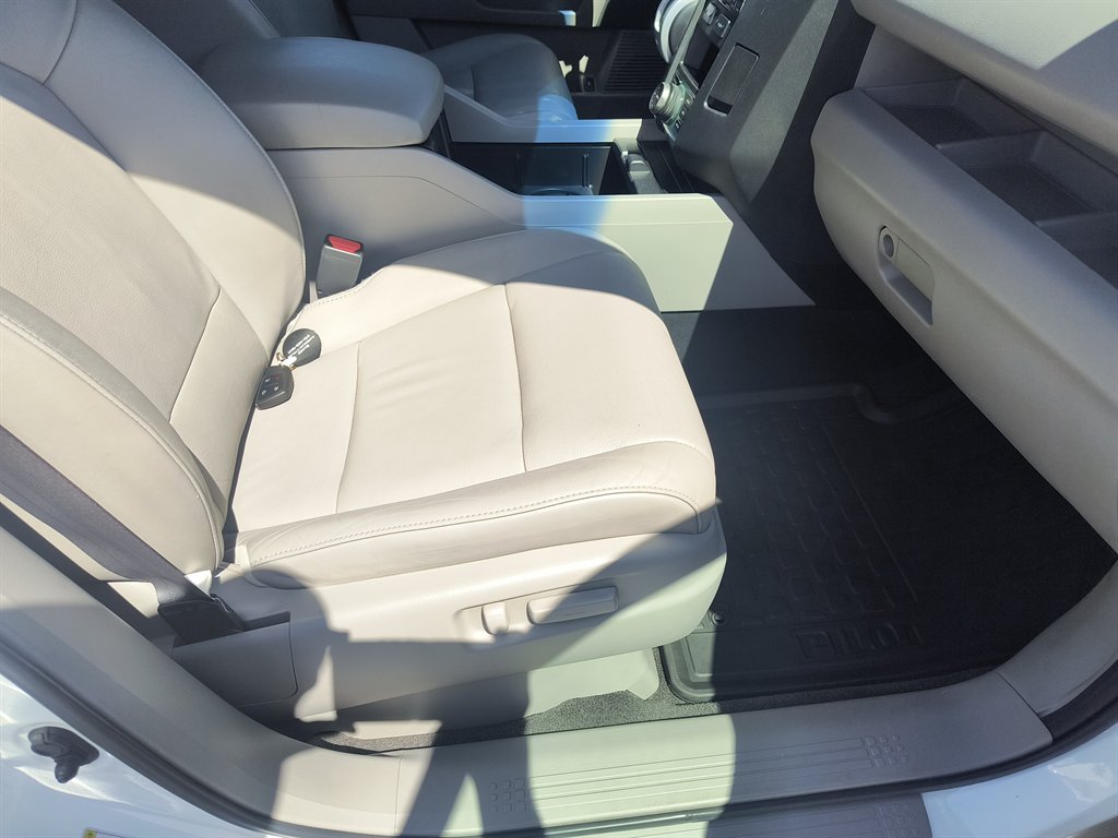 2011 Honda Pilot EX-L w/Navi photo