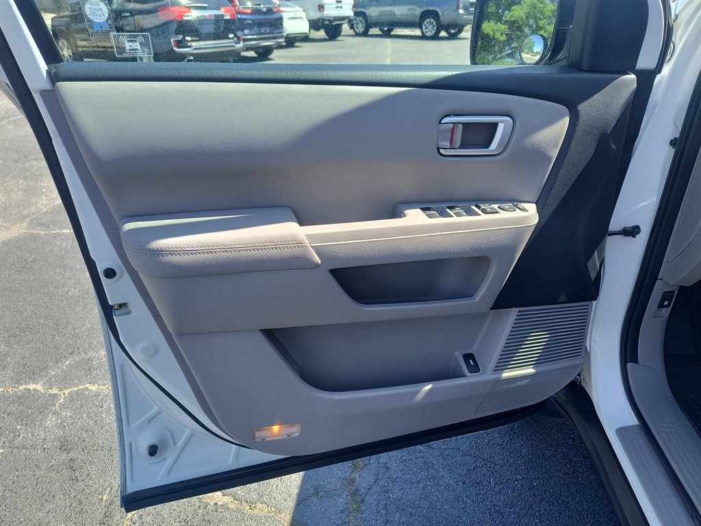 2011 Honda Pilot EX-L w/Navi photo