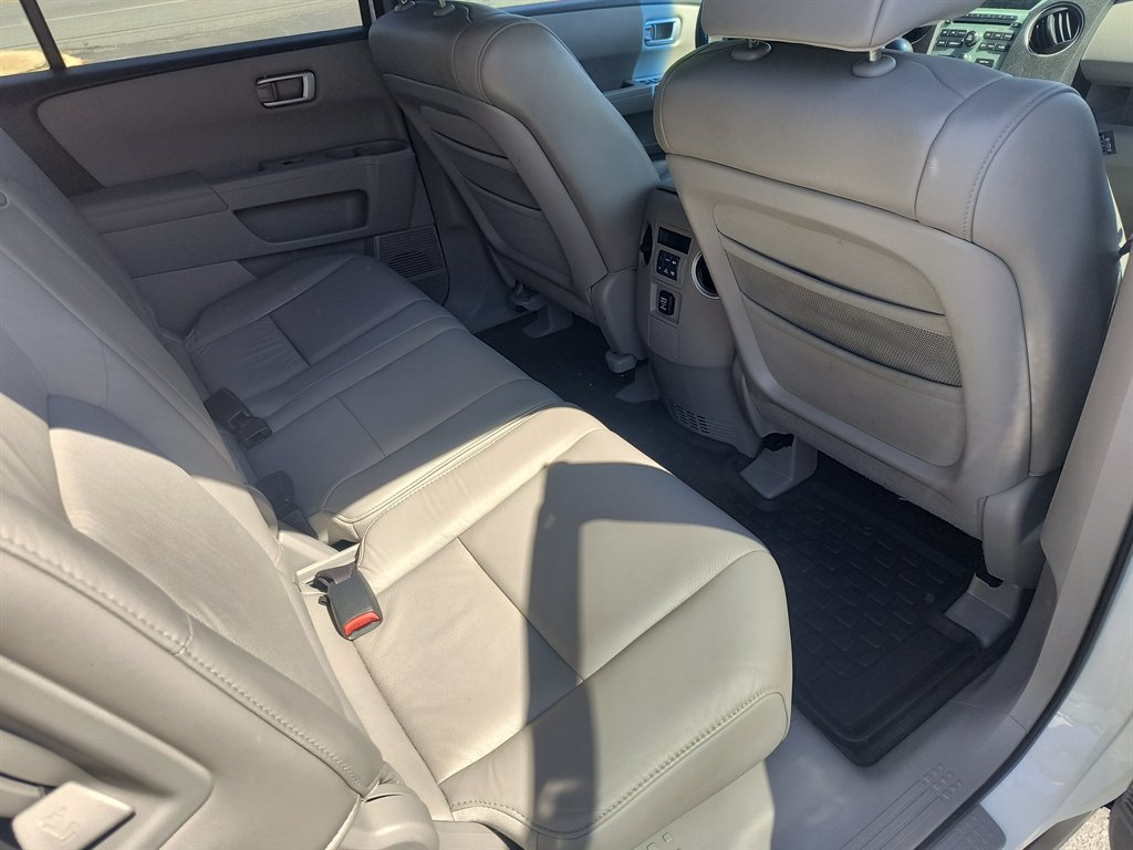 2011 Honda Pilot EX-L w/Navi photo