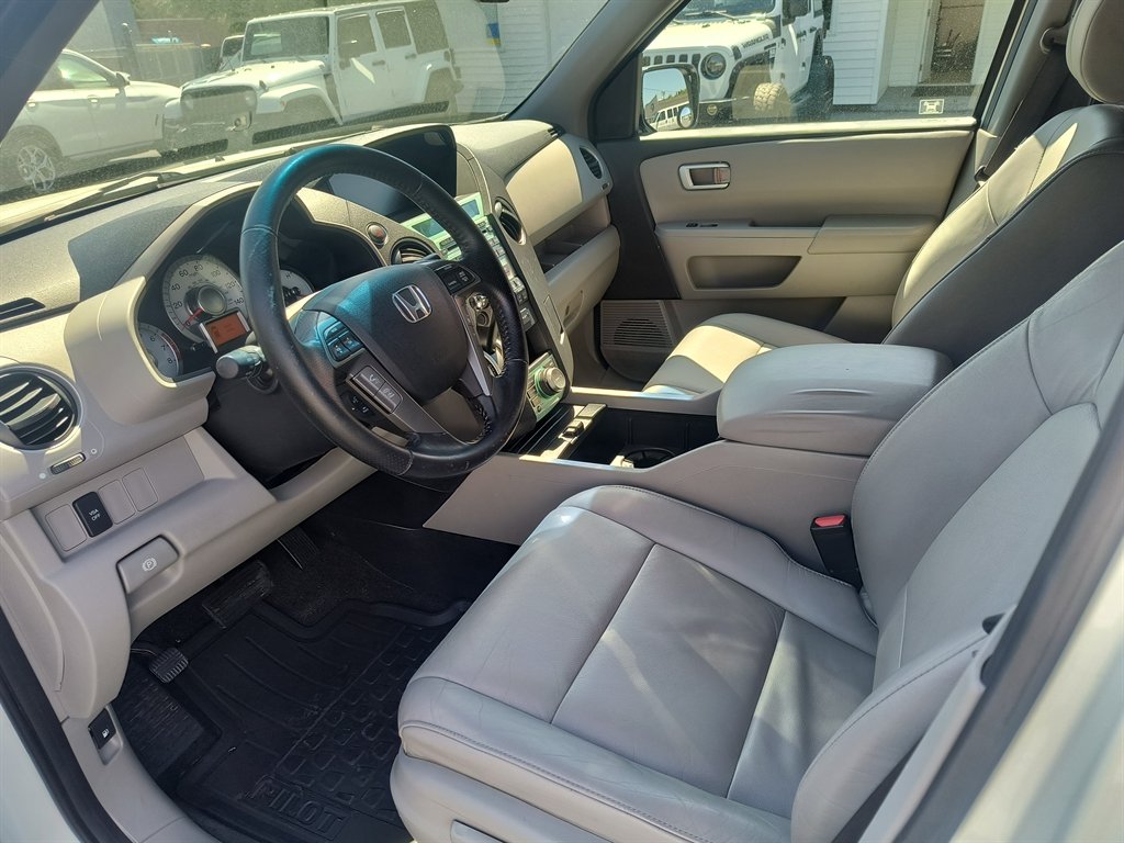 2011 Honda Pilot EX-L w/Navi photo