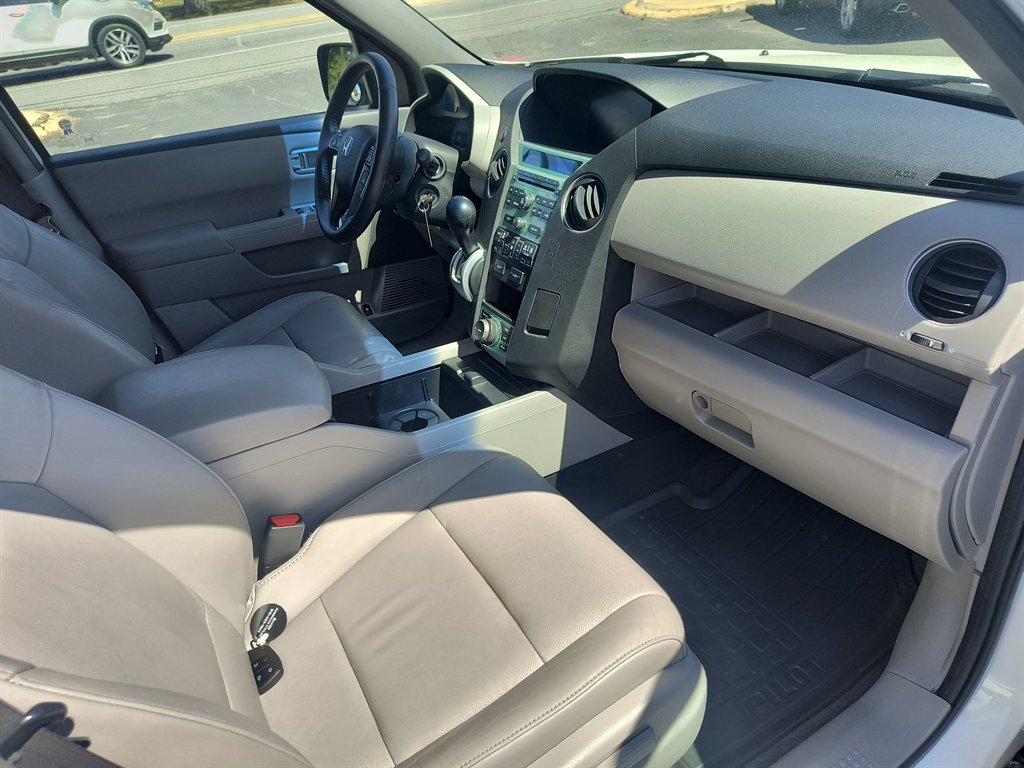 2011 Honda Pilot EX-L w/Navi photo