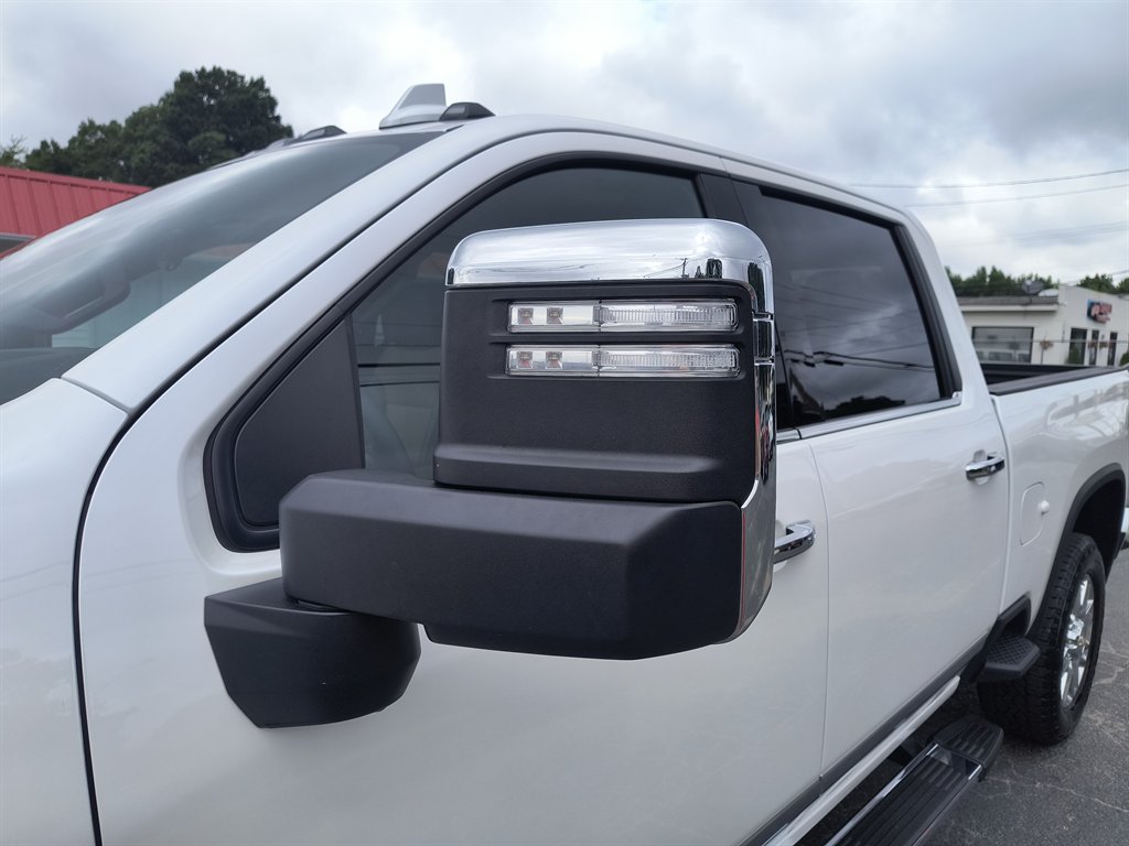 2025 Chevrolet Silverado 2500HD High Country photo 15