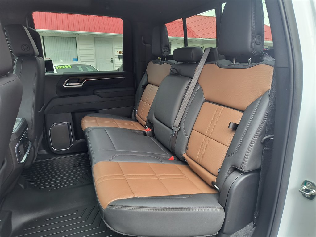 2025 Chevrolet Silverado 2500HD High Country photo 43