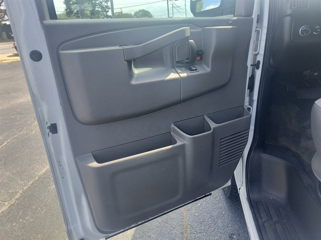 2019 Chevrolet Express - $19,999