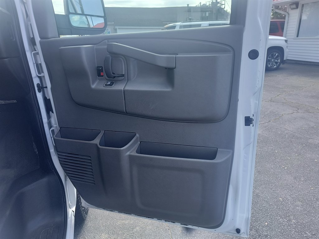 2019 Chevrolet Express - $19,999