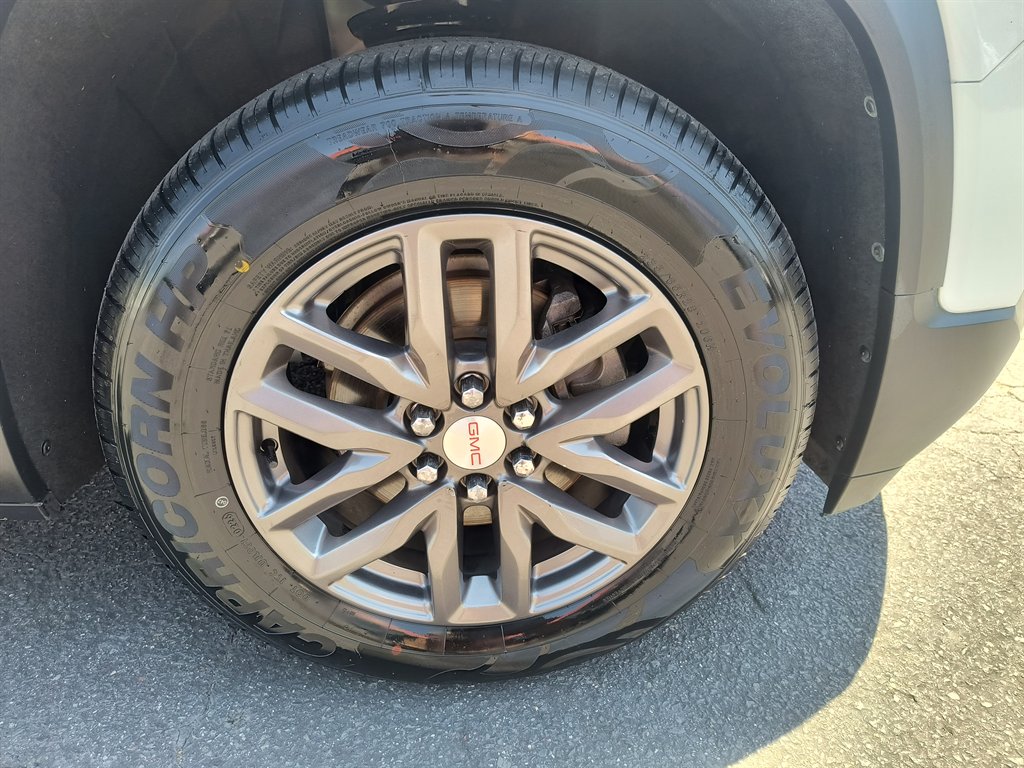 2018 GMC Acadia - $13,999