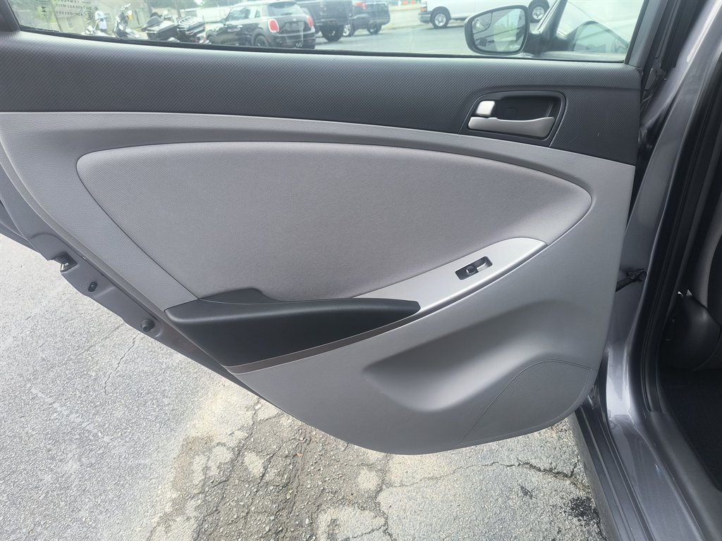 2016 Hyundai Accent - $6,999