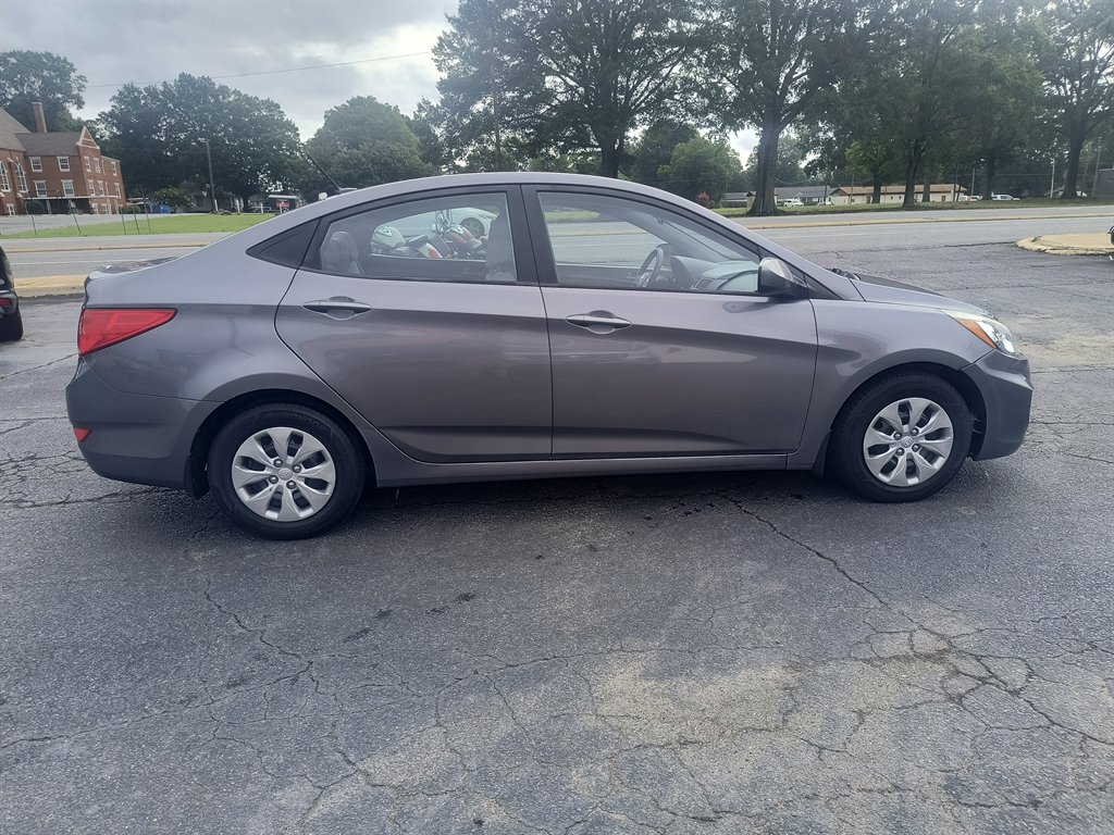 2016 Hyundai Accent - $6,999