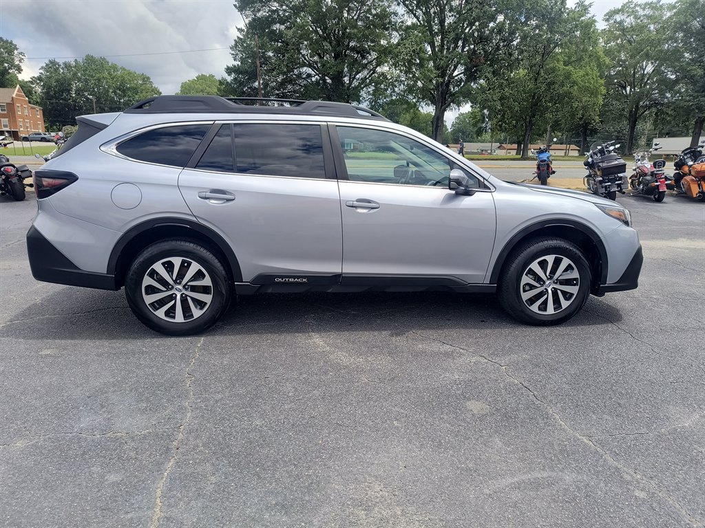 2020 Subaru Outback - $14,999