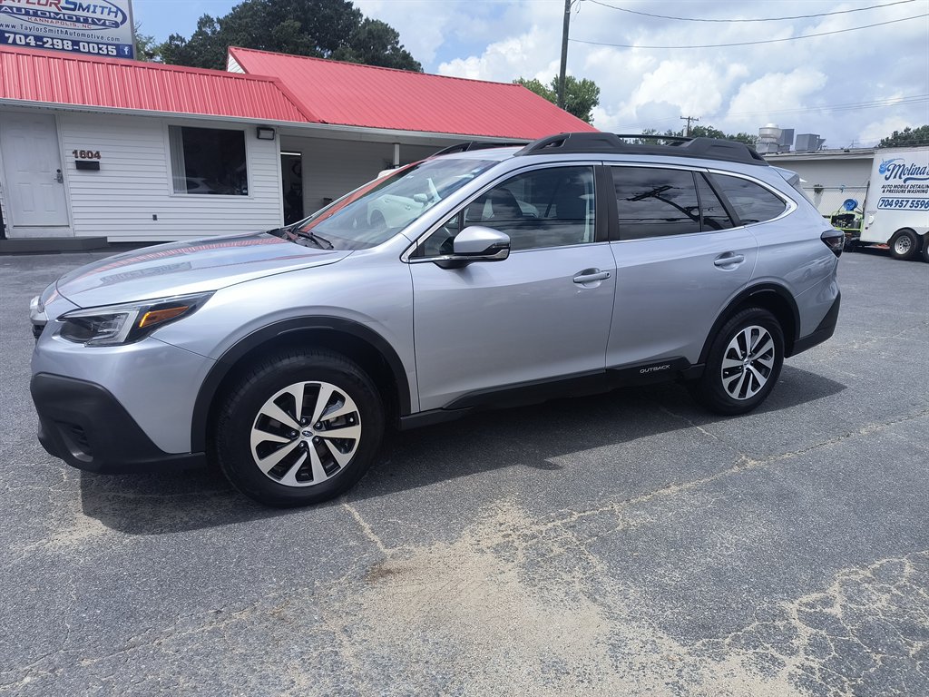 2020 Subaru Outback - $14,999