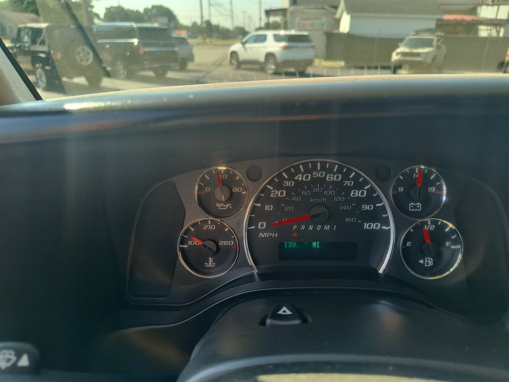 2015 Chevrolet Express - $10,999