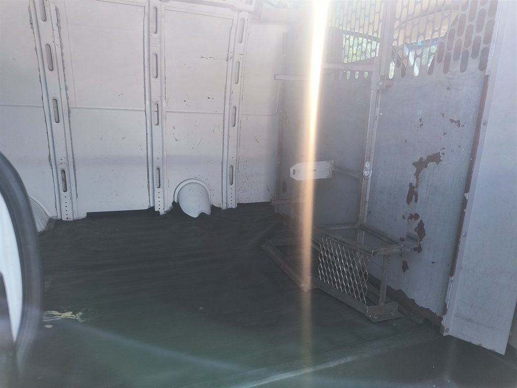 2015 Chevrolet Express - $10,999