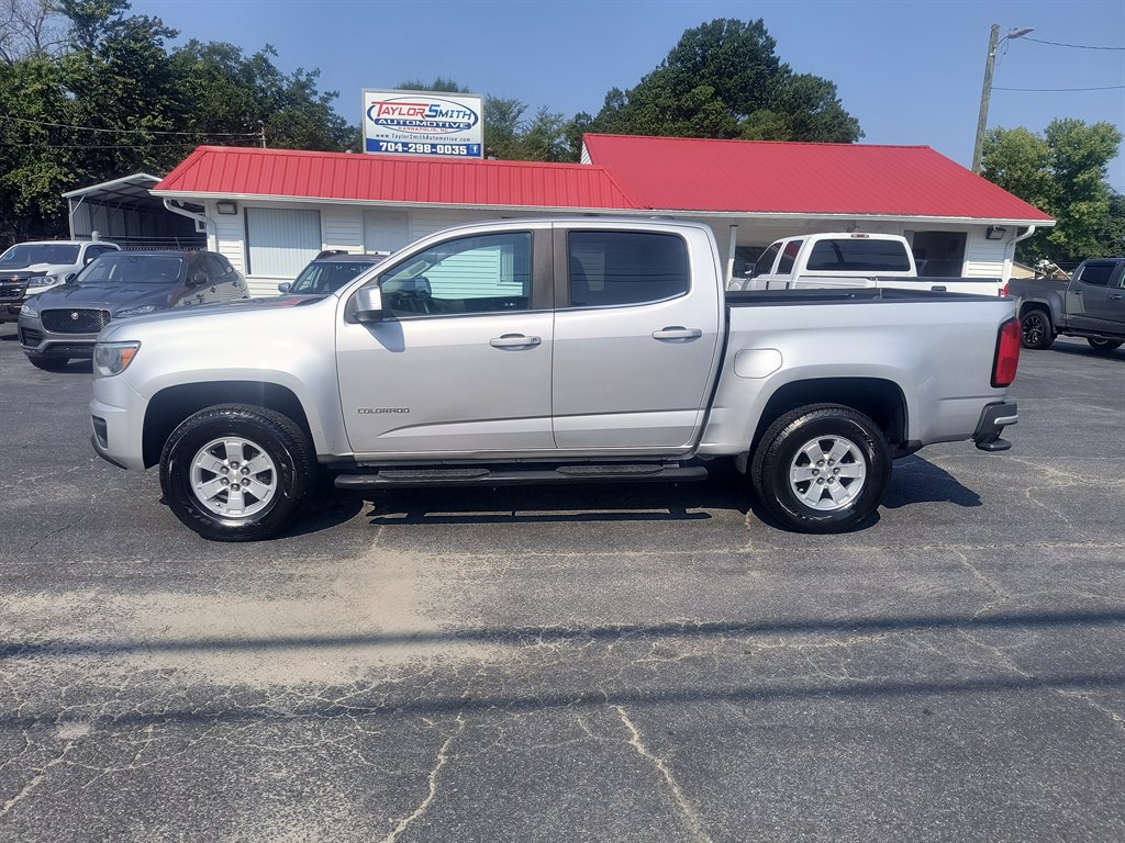 2017 Chevrolet Colorado - $14,500