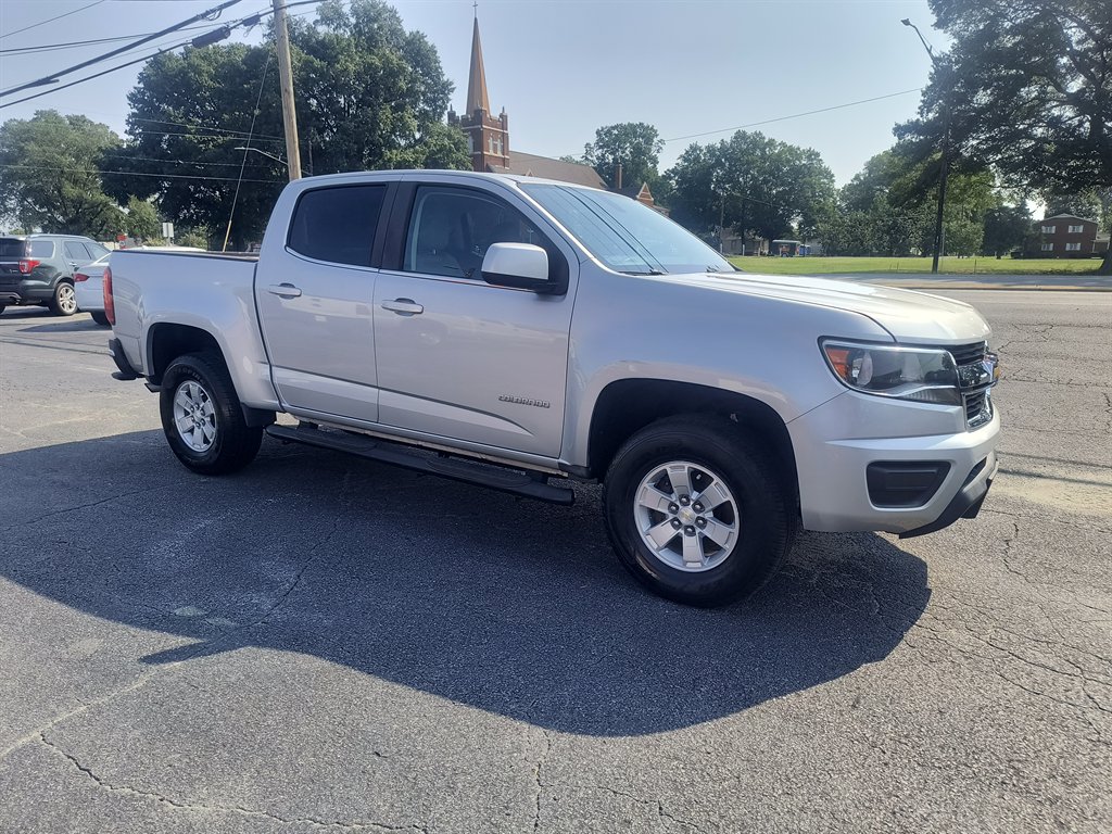 2017 Chevrolet Colorado - $14,500