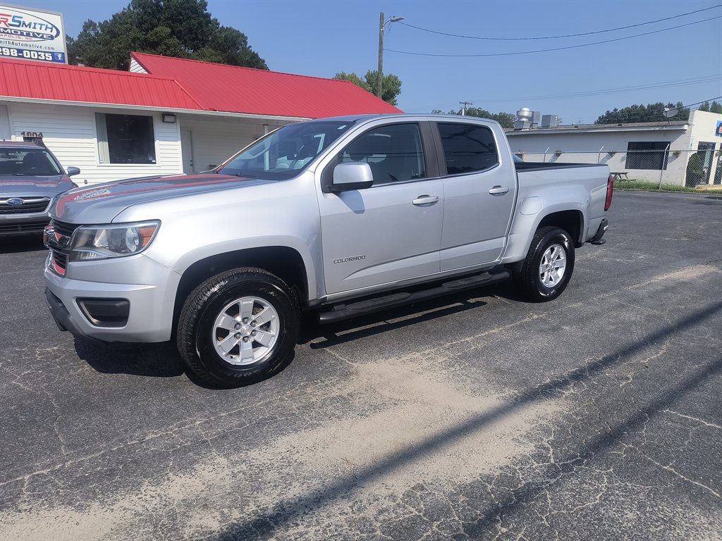 2017 Chevrolet Colorado - $14,500