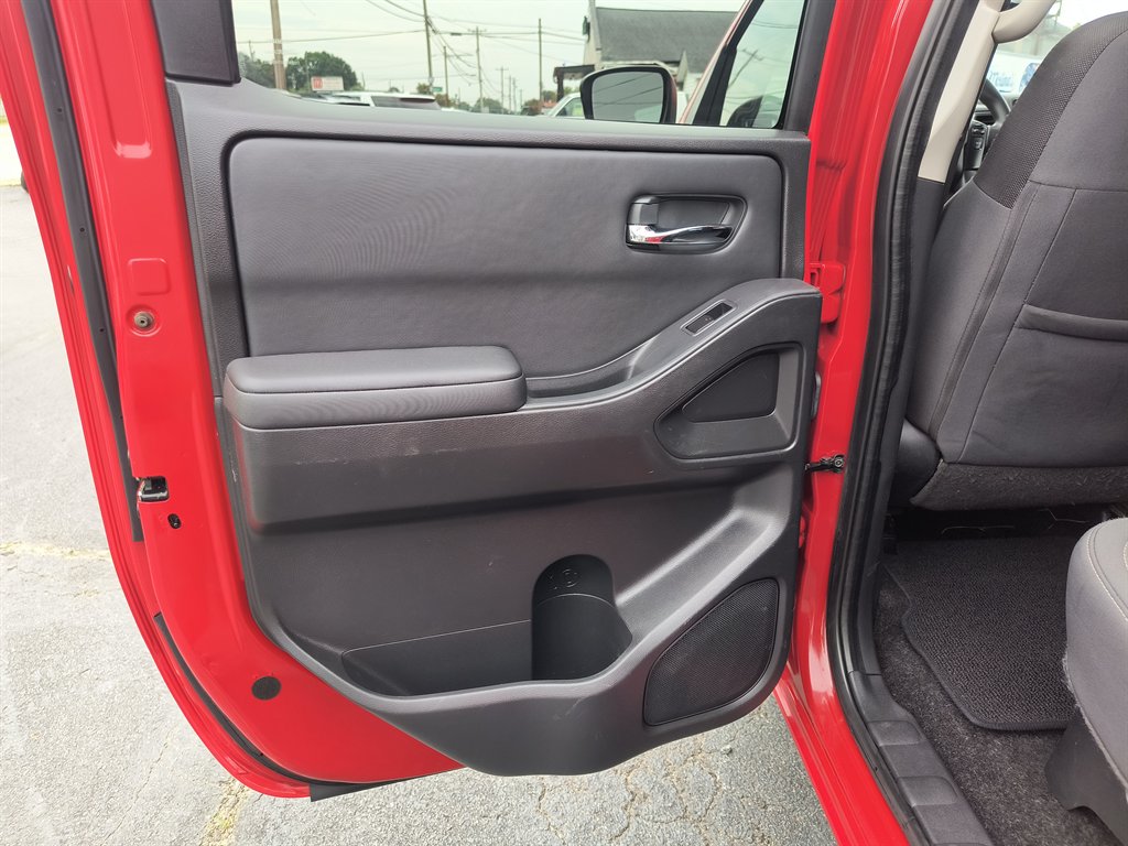 2022 Nissan Frontier