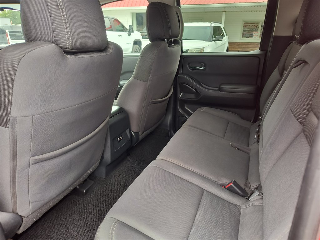 2022 Nissan Frontier